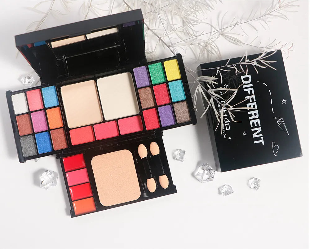 Multi-functional Eye Shadow Stage Beginner Makeup